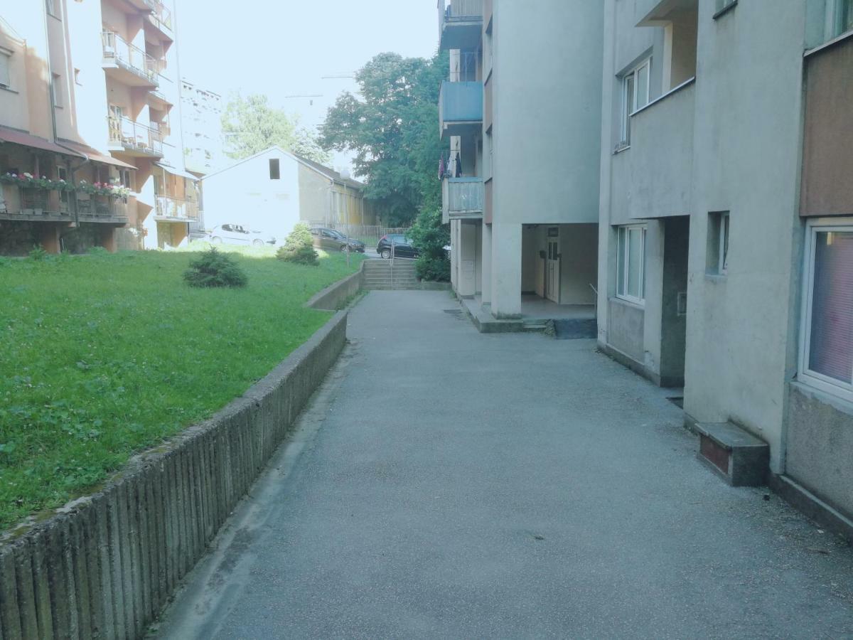 Stan Na Dan Apartman 31 Užice Exterior foto